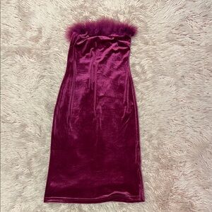 Fashion Nova Burgundy Velvet Strapless Dress – Size Small ✨